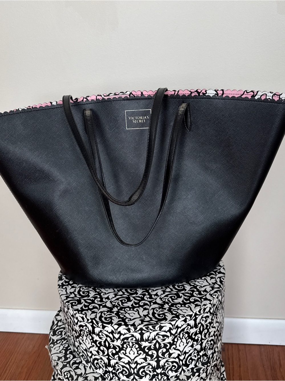 Victoria's Secret Bombshell Limited Edition Black Tote